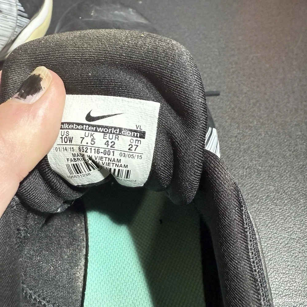 Nike‎ Shoes Women's Size 10W Delight V Golf Sneaker Leather Spike